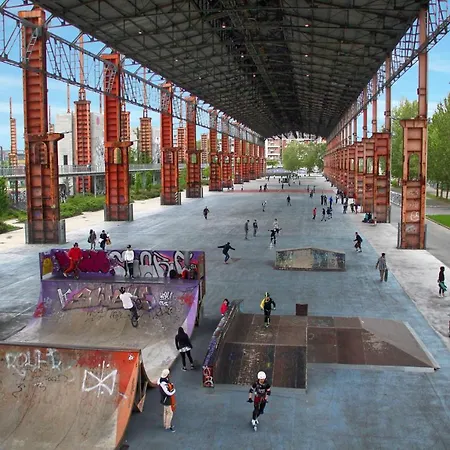 Dora's Park Modern