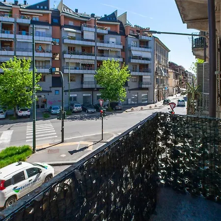 Apartment Dora's Park Modern Turin