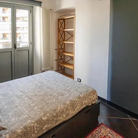 Dora's Park Modern 토리노